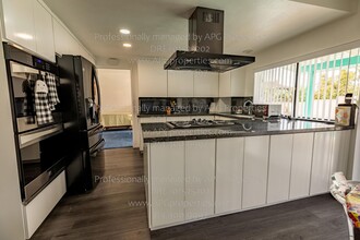 17321 Destry Cir in Huntington Beach, CA - Building Photo - Building Photo