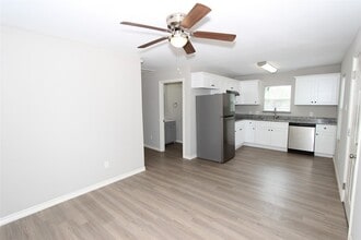 1401 5th St in Rosenberg, TX - Building Photo - Building Photo