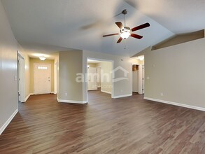 3111 Brookrun Dr in Jamestown, NC - Building Photo - Building Photo