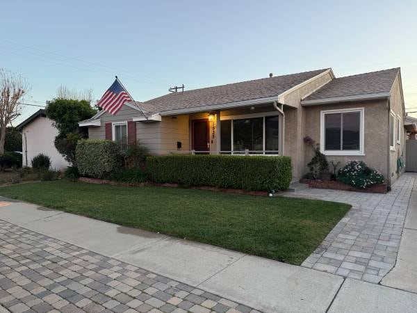 property at 5535 Forbes Ave