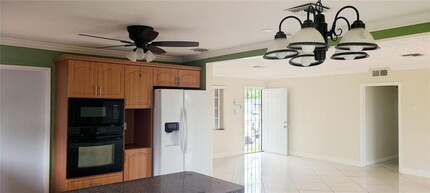 18800 NW 29th Ave in Miami Gardens, FL - Building Photo - Building Photo