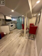 25 Barnesdale Ave S in Hamilton, ON - Building Photo - Building Photo