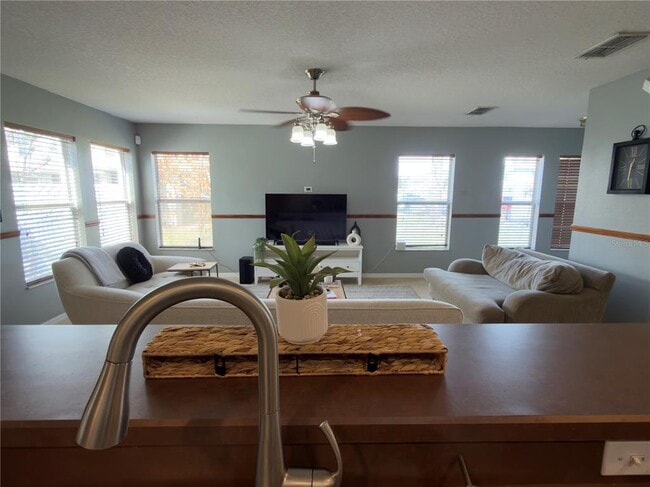 2552 Aventurine St in Kissimmee, FL - Building Photo - Building Photo