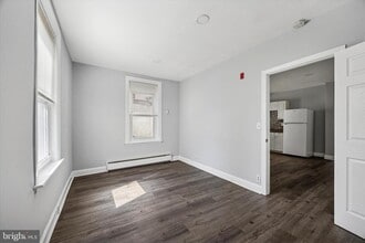 6154 Lebanon Ave in Philadelphia, PA - Building Photo - Building Photo