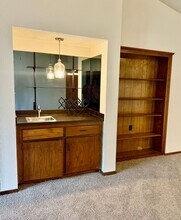 2212 Sandy Creek Trail in Edmond, OK - Building Photo - Building Photo