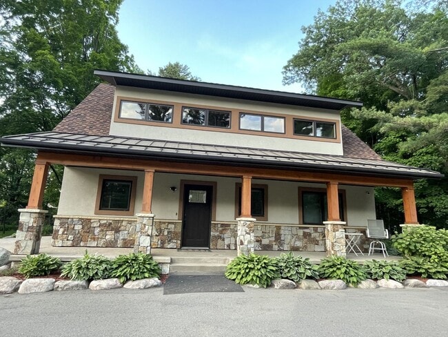 property at 4117 Sunset View Rd