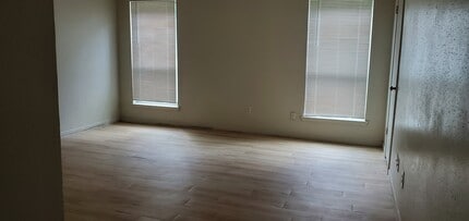 2115 Greenbriar Colony Dr in Houston, TX - Foto de edificio - Building Photo