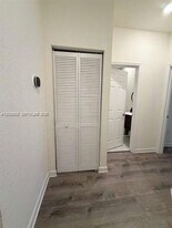 3332 W 108th St in Hialeah, FL - Building Photo