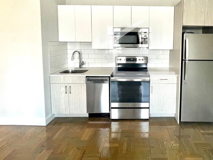 36 Queensberry St, Unit 28 #15 in Boston, MA - Building Photo