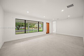 235 NE 91st St in Miami Shores, FL - Building Photo - Building Photo