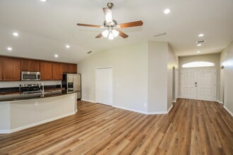 1706 Foggy Day Dr in Middleburg, FL - Building Photo - Building Photo