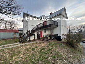 360 Mountain Ave SW in Roanoke, VA - Building Photo