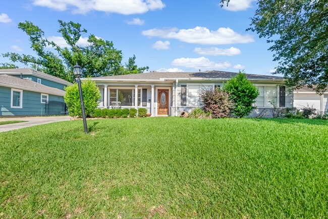 842 T C Jester Blvd