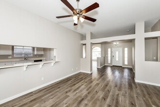 5813 Grand Heritage St in Las Vegas, NV - Building Photo - Building Photo