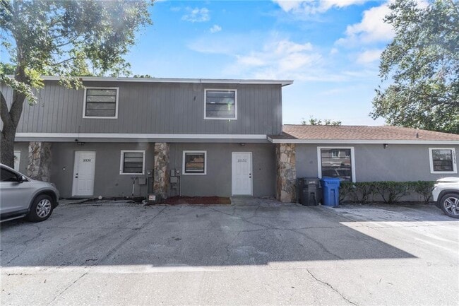 property at 10132 Lake Oak Cir