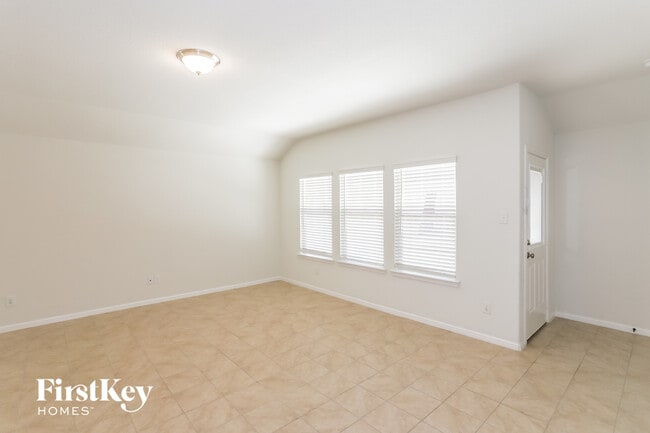 2205 Sadlers Creek Ln in Fort Worth, TX - Building Photo - Building Photo