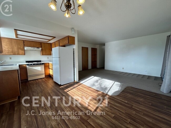 property at 1868 NE Foothill Blvd