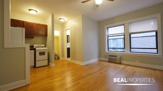 property at 837 W Wolfram St