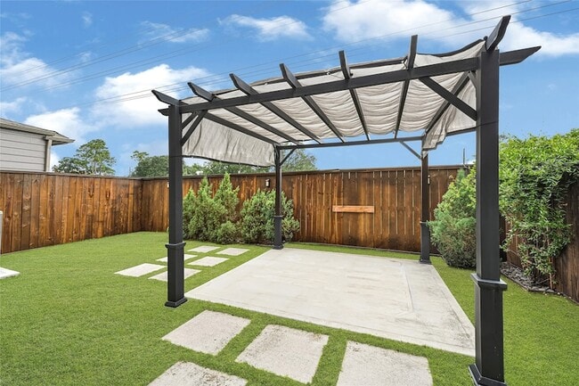 1909 Monaco Memorial Ln, Unit 2-2406 in Houston, TX - Building Photo - Building Photo