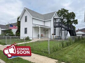 1110 N Apperson Way in Kokomo, IN - Building Photo