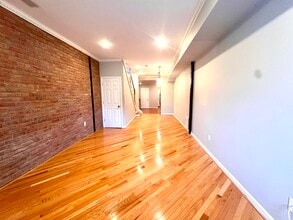 1215 I St SE in Washington, DC - Building Photo - Building Photo