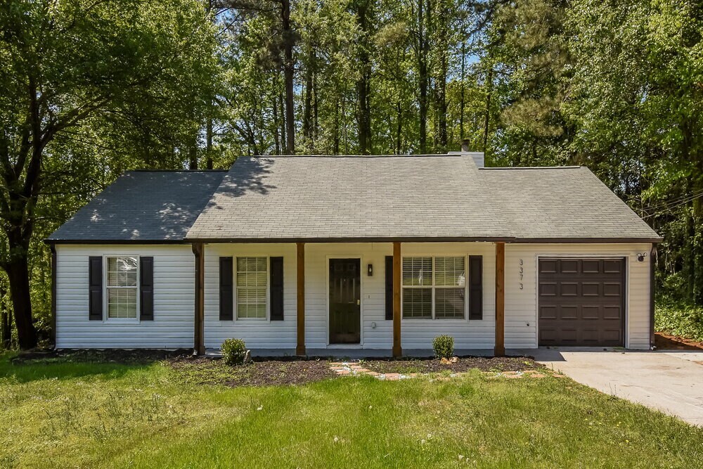 3373 Tia Trace NW in Kennesaw, GA - Building Photo