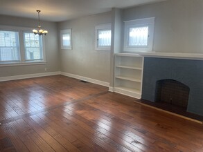1405 Evandale Rd in Pittsburgh, PA - Building Photo - Building Photo