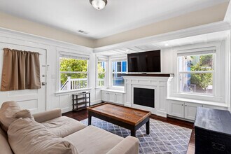 2213 Blake St in Berkeley, CA - Building Photo - Building Photo