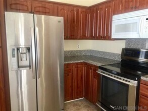 17908 Valladares Dr in San Diego, CA - Building Photo - Building Photo