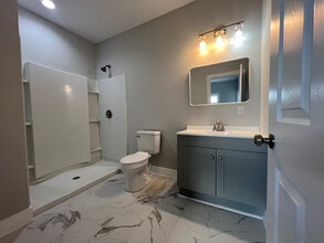 Room in House on S Webb St in Gastonia, NC - Foto de edificio - Building Photo