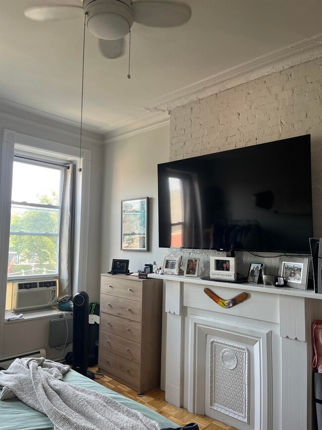 235 3rd St in Jersey City, NJ - Building Photo - Building Photo