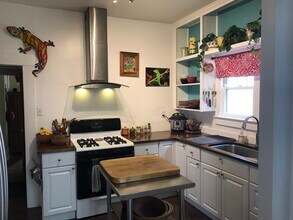 16 Murdock Avenue in Asheville, NC - Building Photo - Building Photo