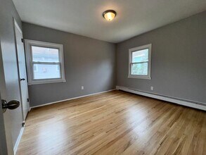 7 Green St in Hastings On Hudson, NY - Building Photo - Building Photo