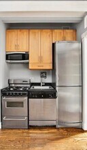 E 1ST ST. in New York, NY - Building Photo - Building Photo