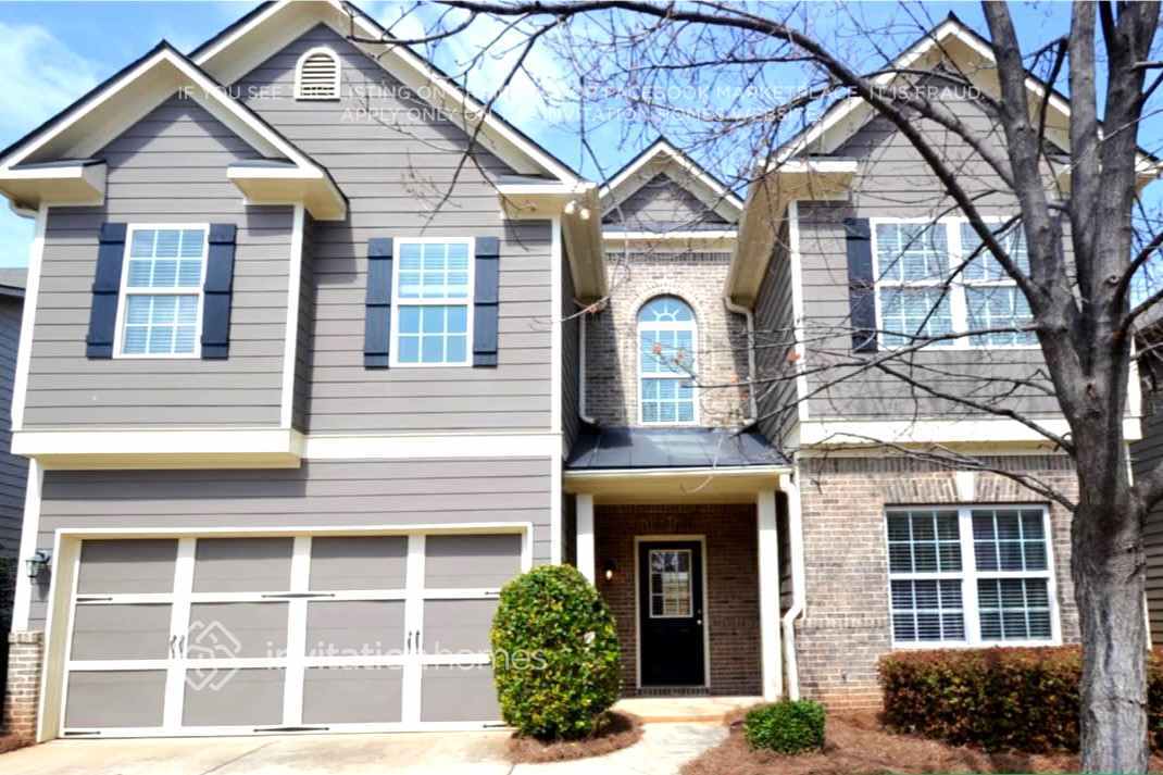 5821 Apple Grove Rd NE in Buford, GA - Building Photo