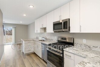 6025 Manchester Ave NE in Otsego, MN - Building Photo - Building Photo