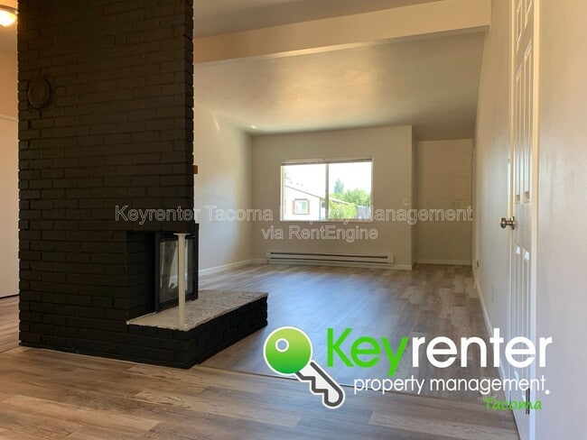 1713 S 43rd St in Tacoma, WA - Building Photo - Building Photo