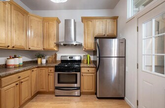 1556 Powell St, Unit 1556 Powell in San Francisco, CA - Building Photo - Building Photo