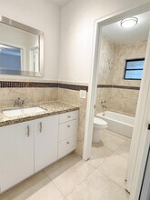 1925 Sans Souci Blvd in North Miami, FL - Building Photo - Building Photo