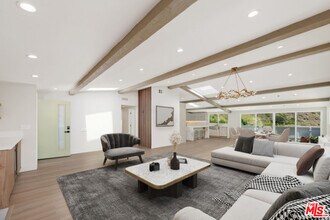 1190 Bienveneda Ave in Los Angeles, CA - Building Photo - Building Photo