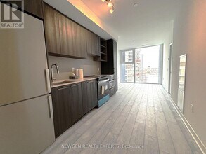 260 Malta Ave. in Brampton, ON - Building Photo - Building Photo