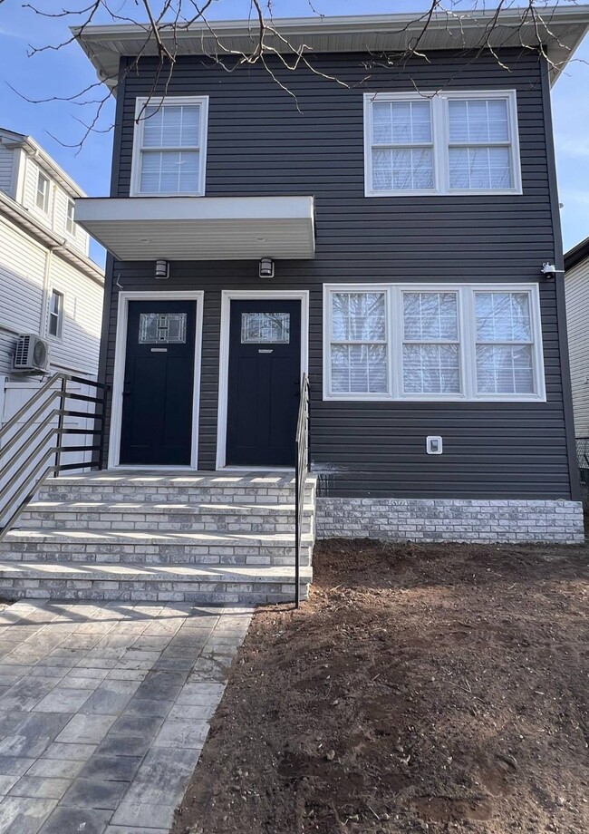 property at 209-58 110th Ave