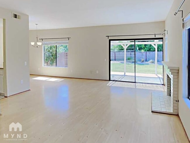 3627 Cheshire Ave in Carlsbad, CA - Building Photo - Building Photo