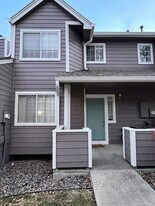 6830 W 84th Cir in Arvada, CO - Building Photo