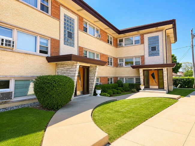 property at 7560 Waukegan Rd