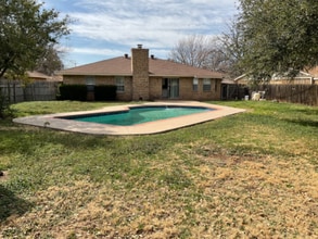 4915 Rock Point St in Wichita Falls, TX - Building Photo - Building Photo