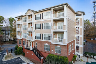 Terraces of Dunwoody in Dunwoody, GA - Building Photo - Building Photo