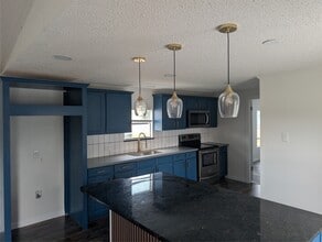 608 CR-5102I in Cleveland, TX - Building Photo - Building Photo