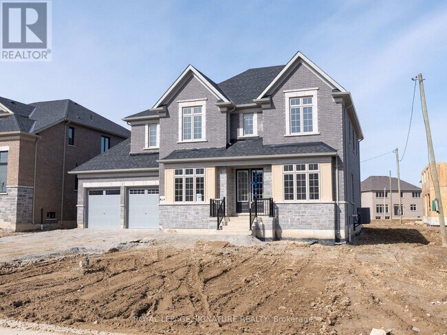 4 Mayflower Gdn in Adjala-Tosorontio, ON - Building Photo - Building Photo