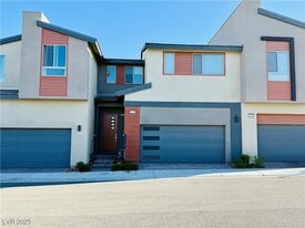 3219 Timorasso Ave in Henderson, NV - Building Photo